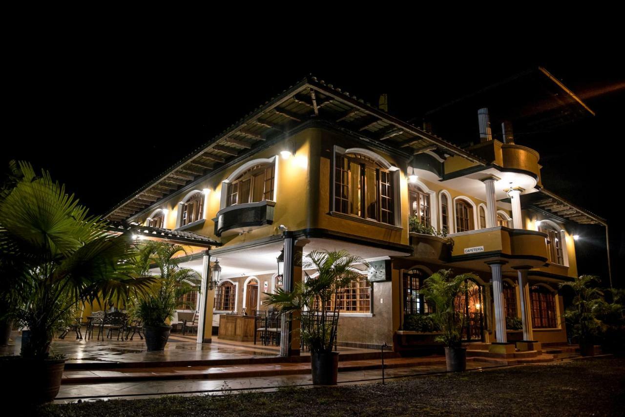 Posada Real Puyo Exterior photo